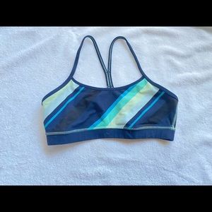 Lululemon sports bra size 10